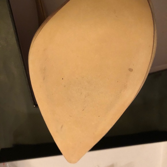 NIB Badgley Mischka satin rhinestone high heels - Picture 6 of 16